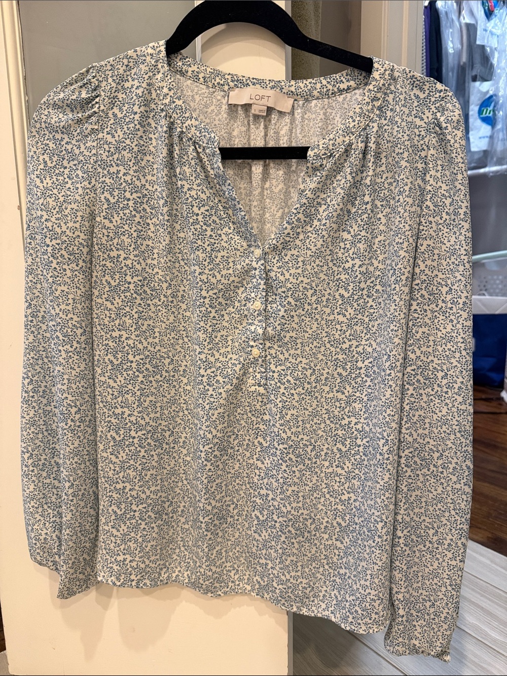 LOFT mixed media blue and white top